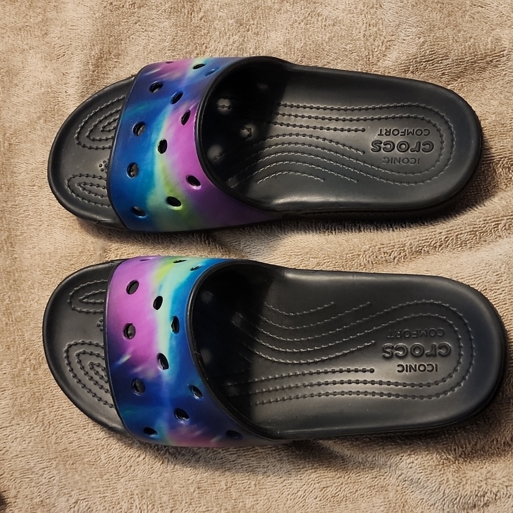 Crocs